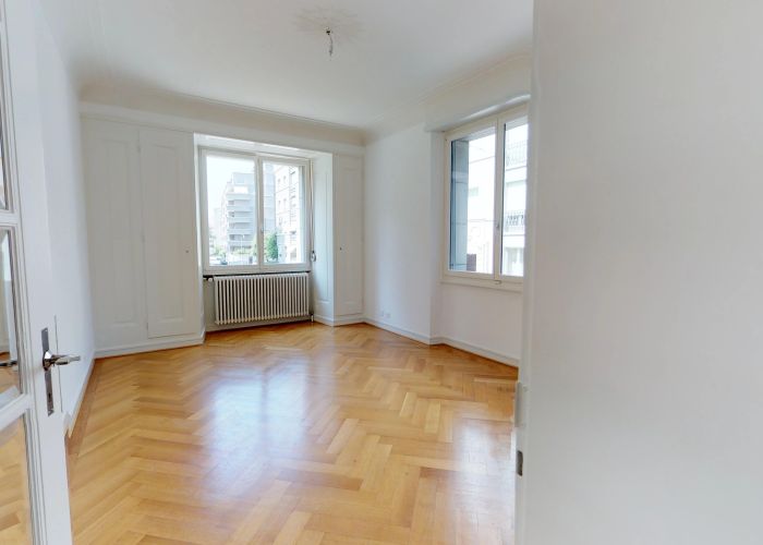 Art Deco apartment