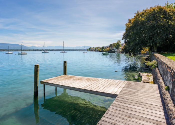 Beautiful waterfront villa