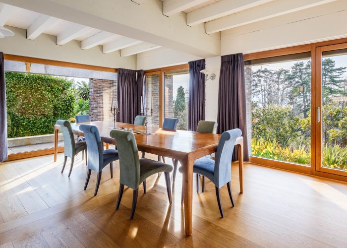 Villa contemporaine avec vue lac